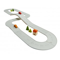 PLAN TOYS PISTA IN GOMMA NATURALE E LEGNO, 3 ANNI